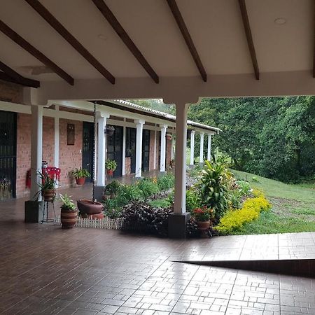 Parcela Villa Cristal Попаян Екстериор снимка