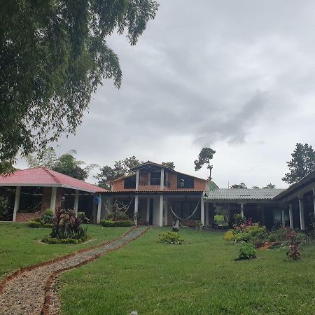 Parcela Villa Cristal Попаян Екстериор снимка