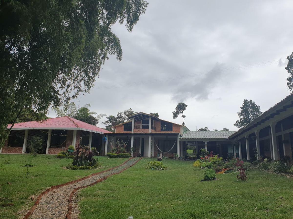 Parcela Villa Cristal Попаян Екстериор снимка