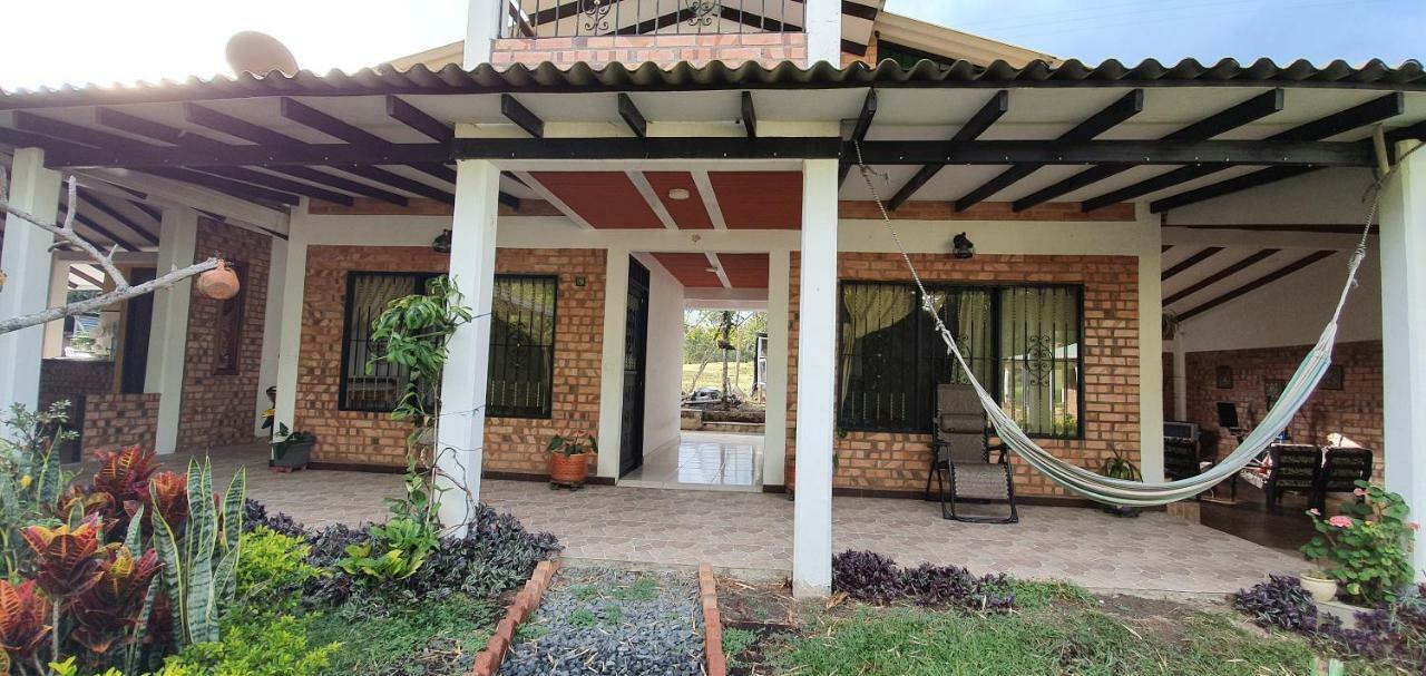 Parcela Villa Cristal Попаян Екстериор снимка